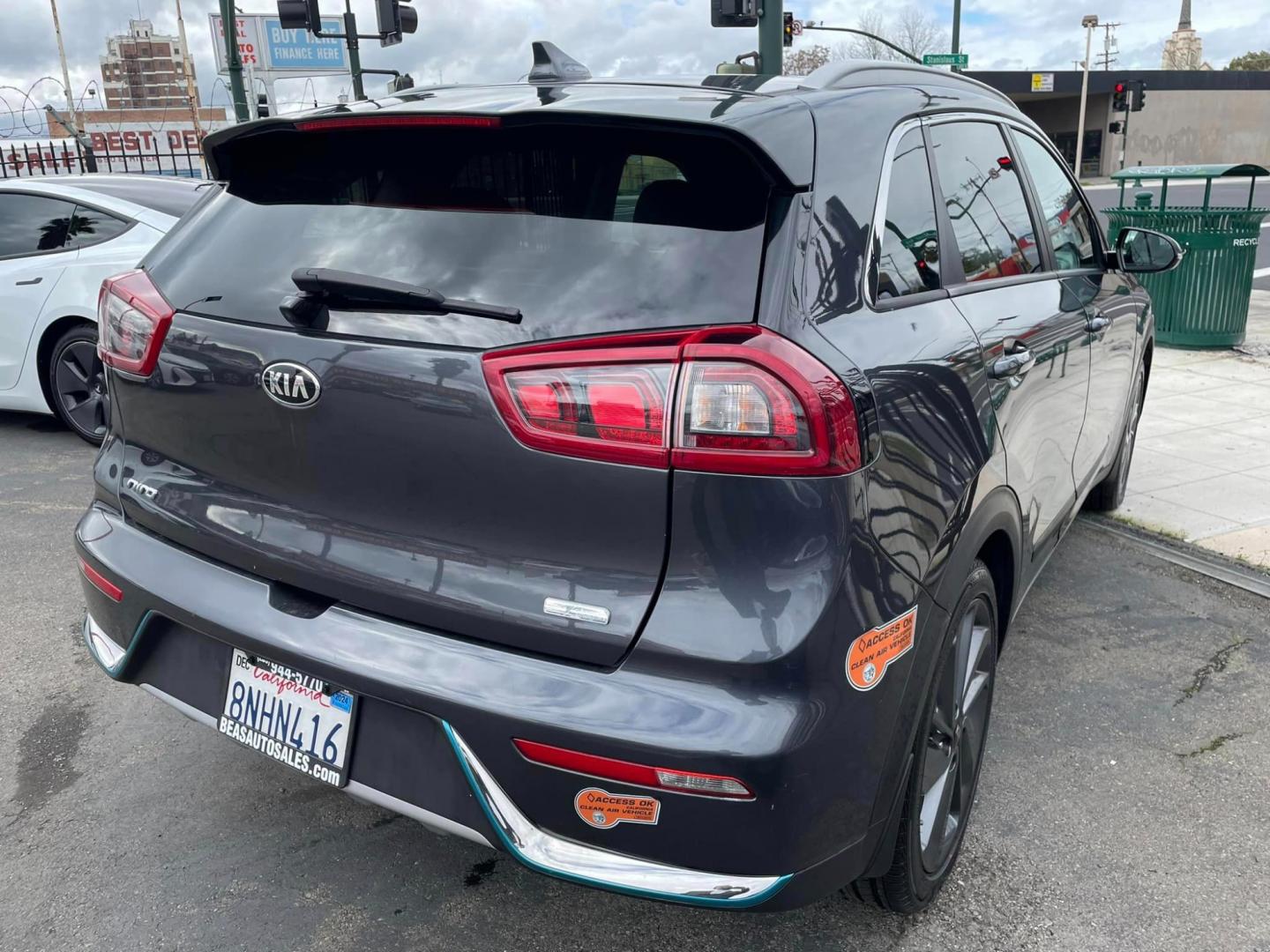 2019 DARK GRAY /GRAY Kia Niro Plug In Hybrid (KNDCD3LD9K5) , located at 744 E Miner Ave, Stockton, CA, 95202, (209) 944-5770, 37.956863, -121.282082 - Photo#12